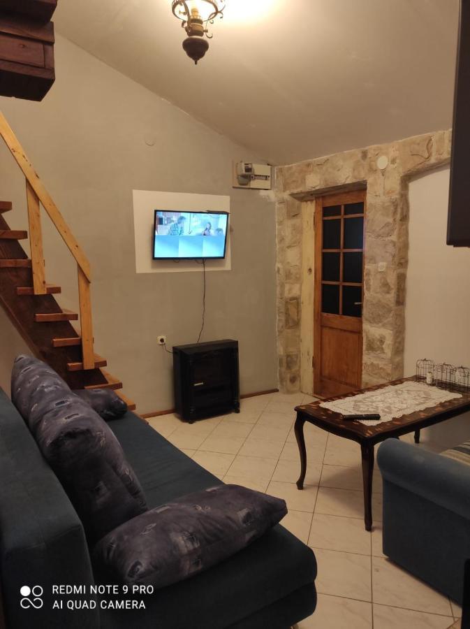 Apartment Stunning View-maleni
